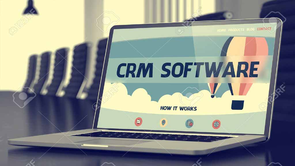 نرم افزار CRM چیست ؟ [تصویر] 